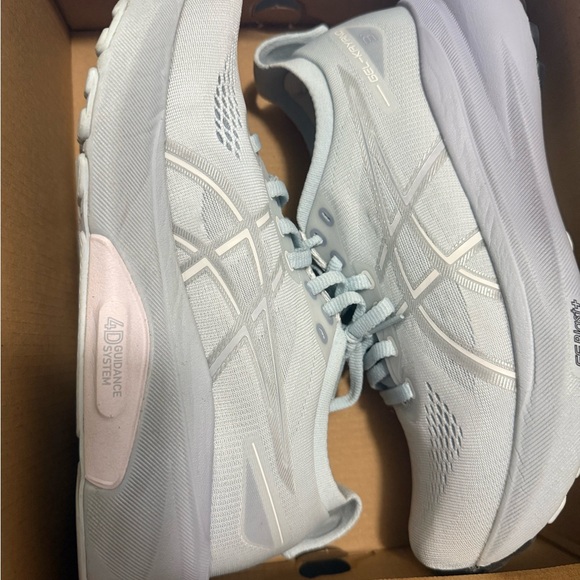 ASICS Women's GEL-KAYANO 31 Athletic Sneakers - Picture 6 of 6